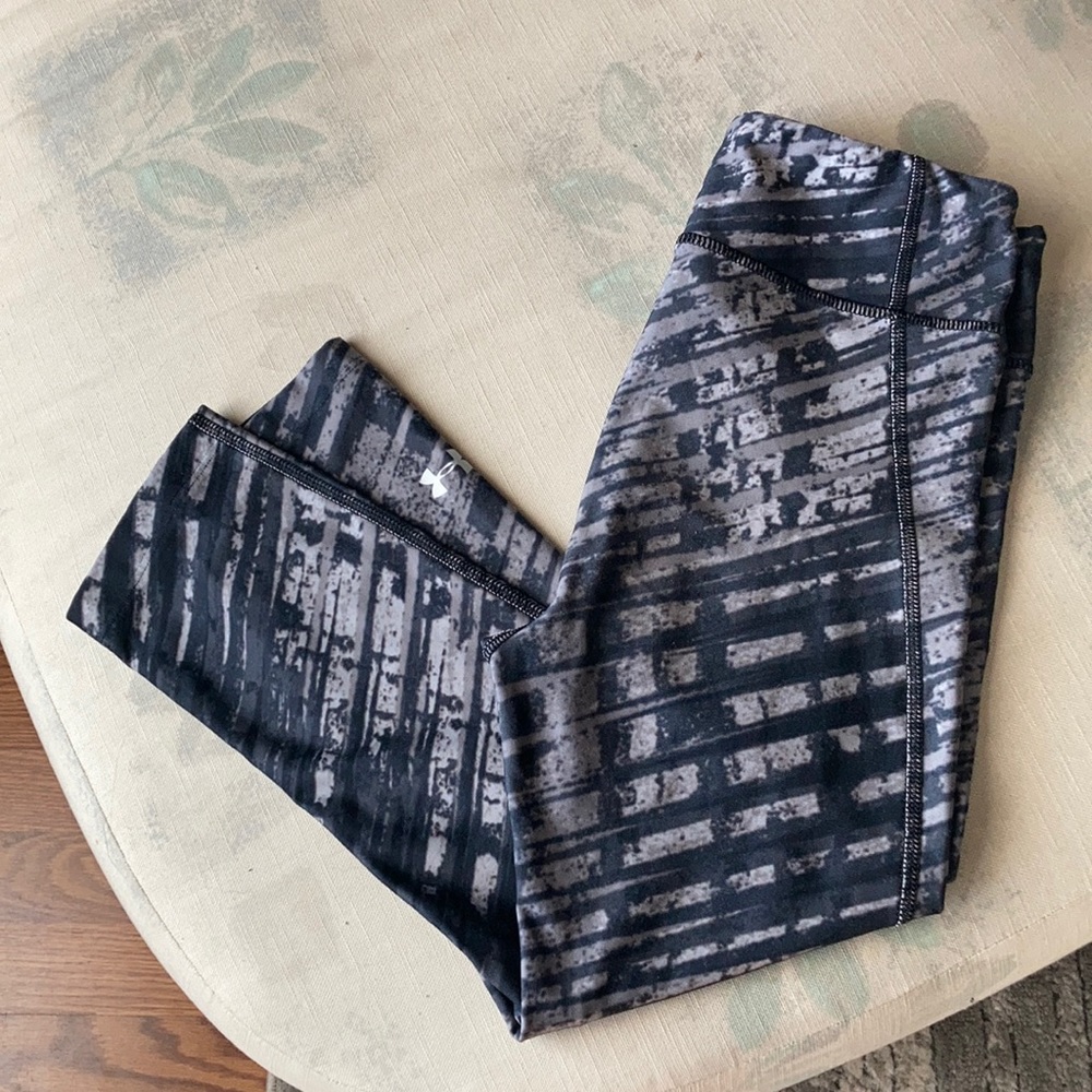 Under armour capris